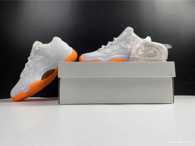 LOW 11 BRIGHT CITRUS JORDAN AIR RETRO AH7860-139 0718